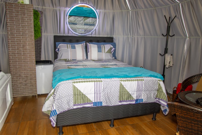 Cama